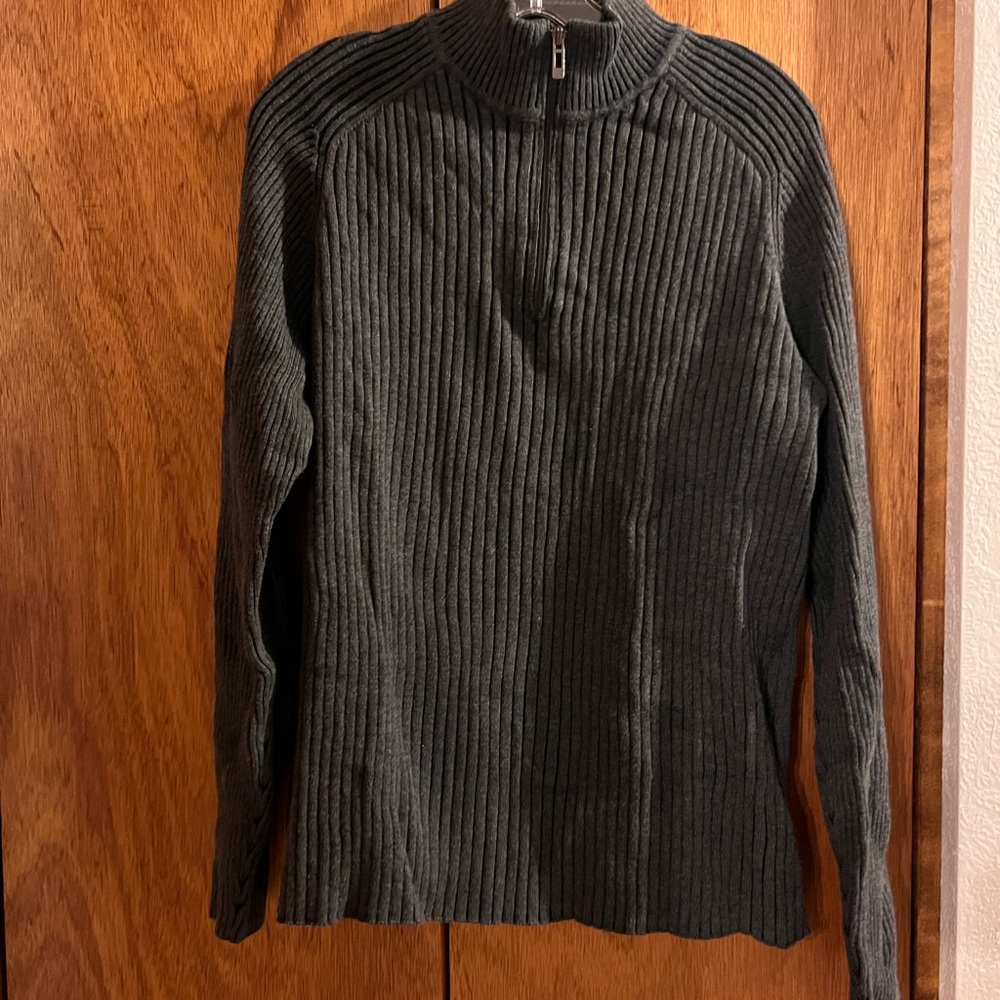 Zip up pullover